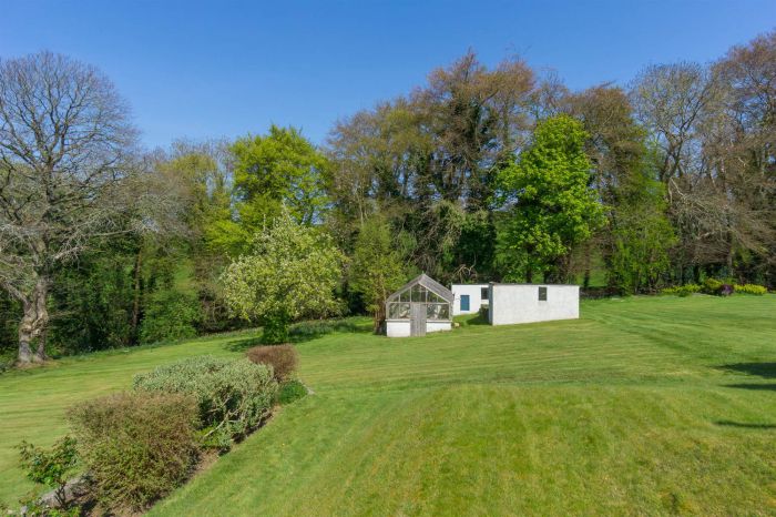 227 Ballylesson Road