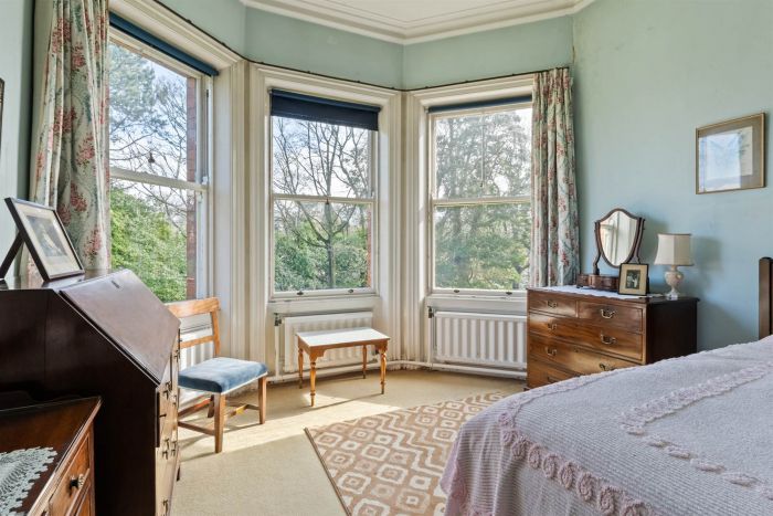 Clonaslee, 2 Lurgan Road