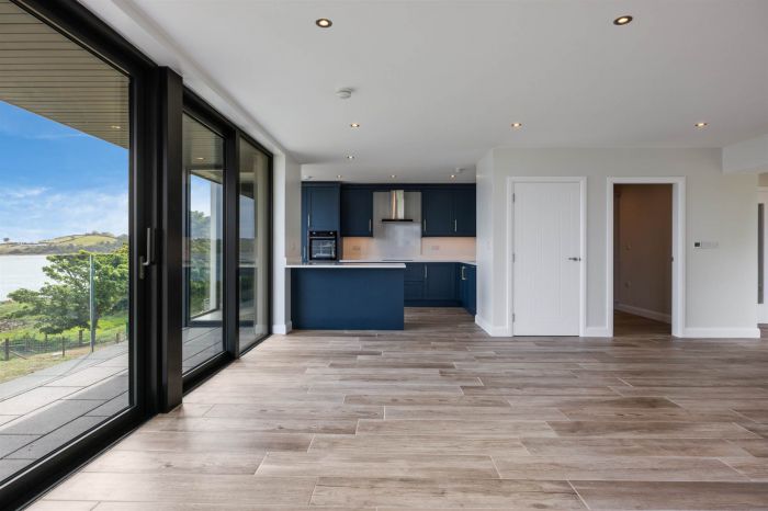 Coastguard Apartments, 4 Ferry Quarter