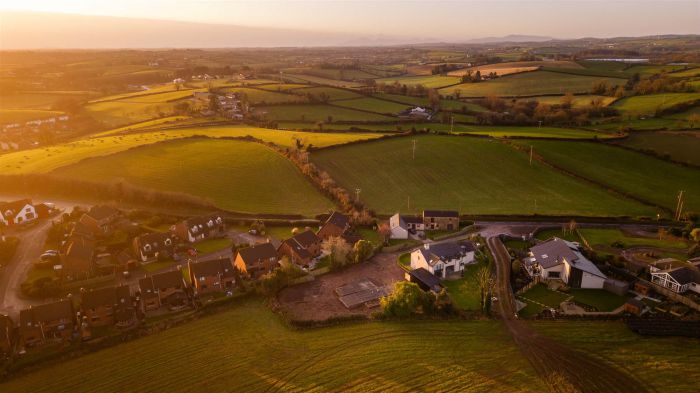 Building Site At 3 Old Farm Mews
