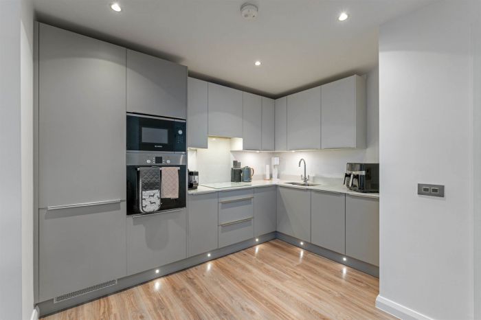 Apartment 3.03 Portland 88