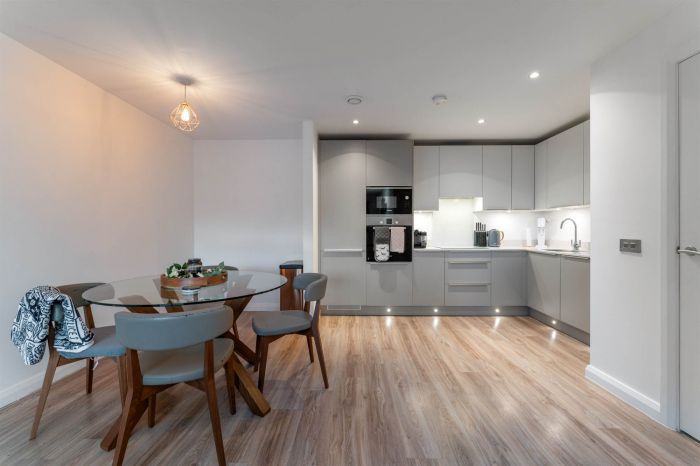 Apartment 3.03 Portland 88