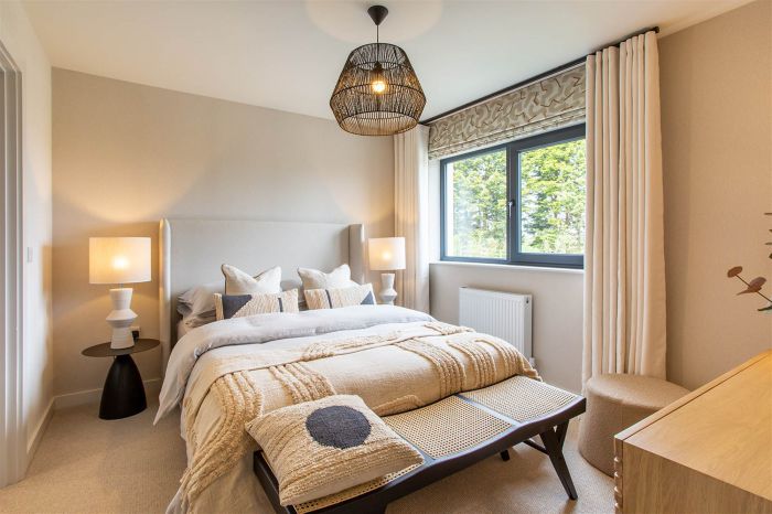 F6, Site 102 Mealough