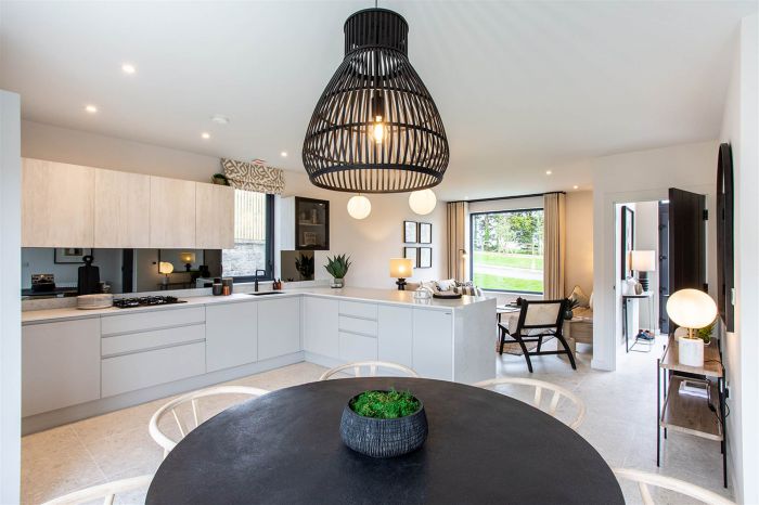 F6, Site 102 Mealough