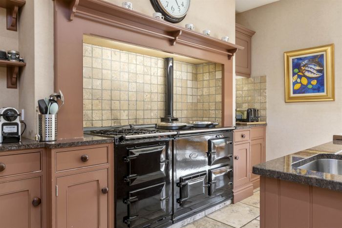 Ashtree House, 35 Edenticullo Road