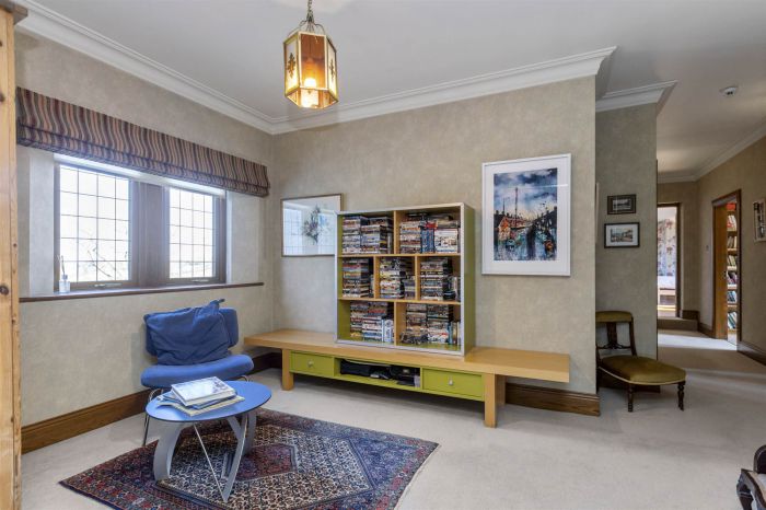 Ashtree House, 35 Edenticullo Road