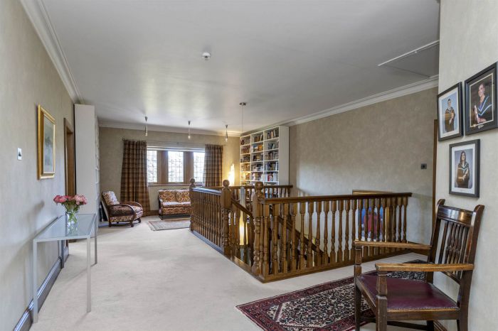 Ashtree House, 35 Edenticullo Road