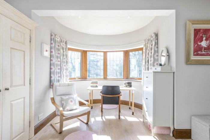 Ashtree House, 35 Edenticullo Road