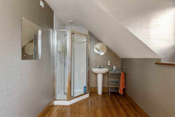 Ashtree House, 35 Edenticullo Road