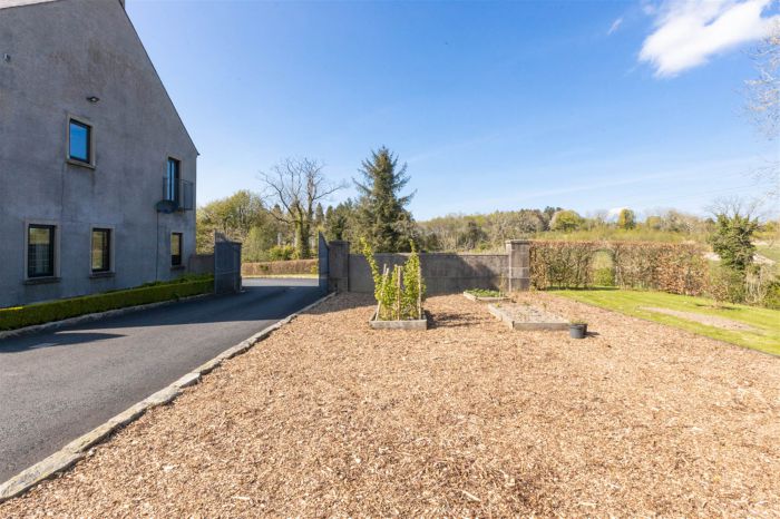 Ashtree House, 35 Edenticullo Road