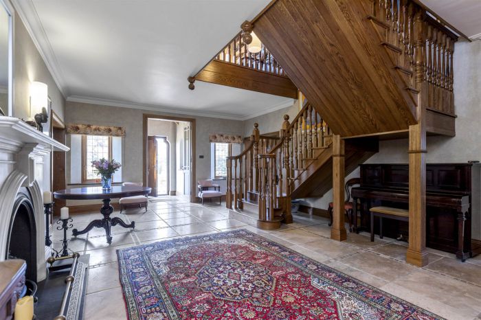 Ashtree House, 35 Edenticullo Road