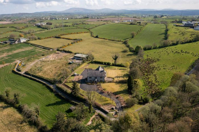 Ashtree House, 35 Edenticullo Road