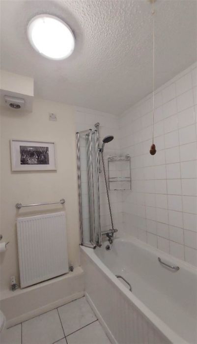 Apt 402 Bradbury Court