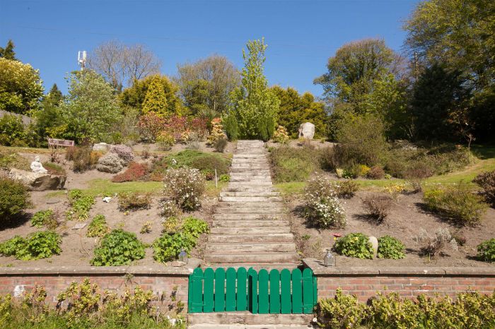 84 & 84A Church Street