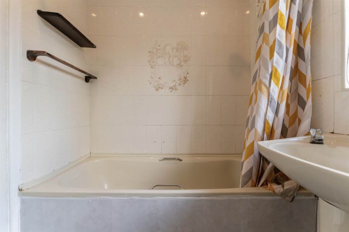 44 Upper Knockbreda Road