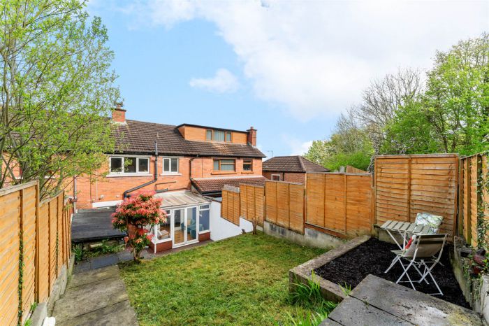 44 Upper Knockbreda Road