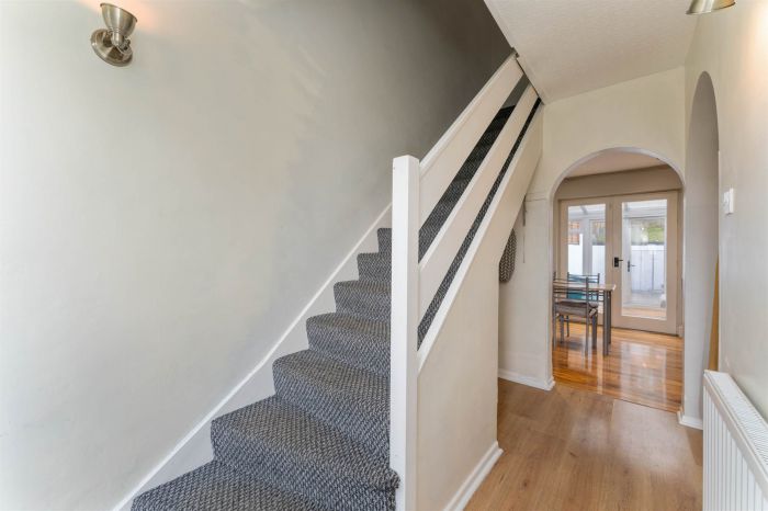 44 Upper Knockbreda Road