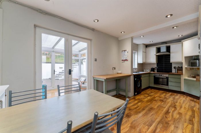 44 Upper Knockbreda Road