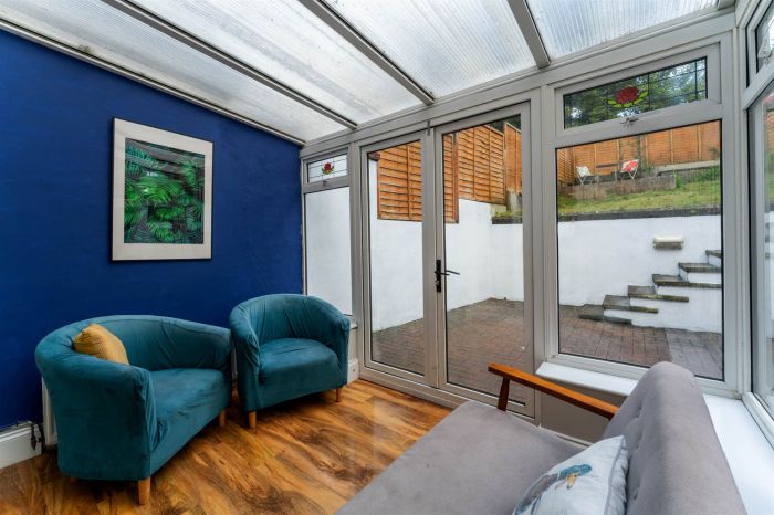 44 Upper Knockbreda Road