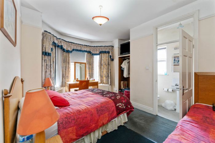 356-358 Lisburn Road