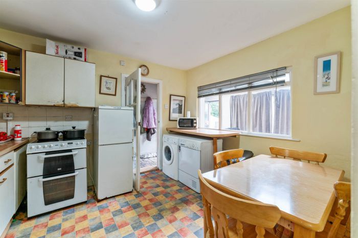 356-358 Lisburn Road