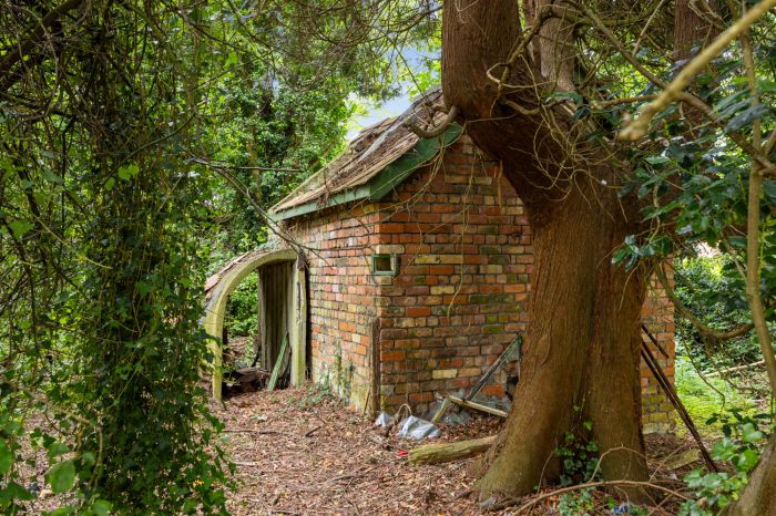 1 Upper Knockbreda Road