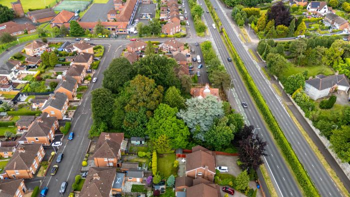 1 Upper Knockbreda Road