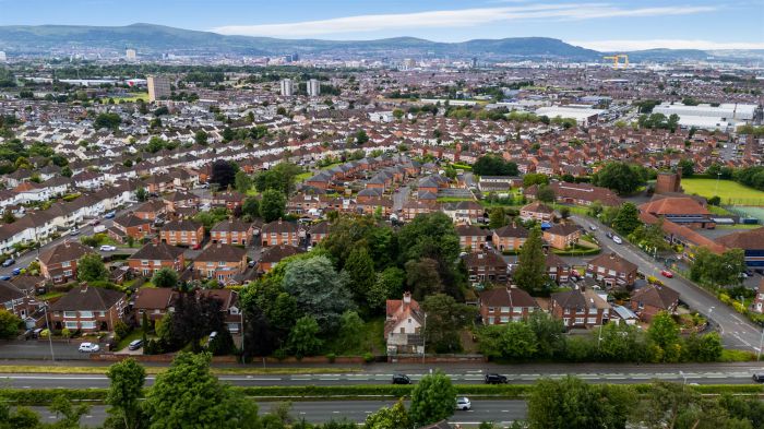 1 Upper Knockbreda Road