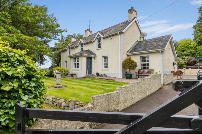  Mussons , 61 Carricknadarriff Road