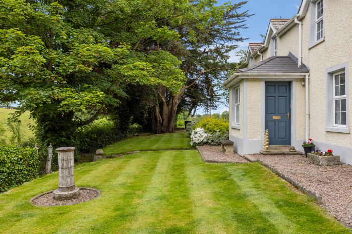  Mussons , 61 Carricknadarriff Road