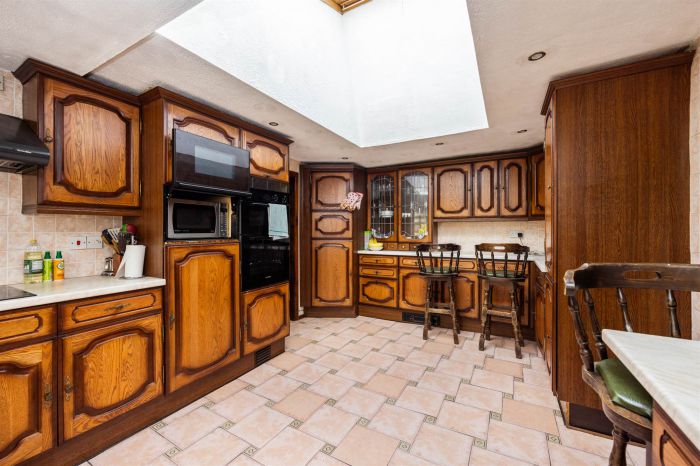 81 Cliftonville Road