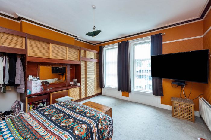 81 Cliftonville Road