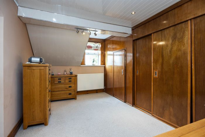 81 Cliftonville Road