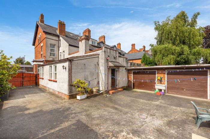 81 Cliftonville Road