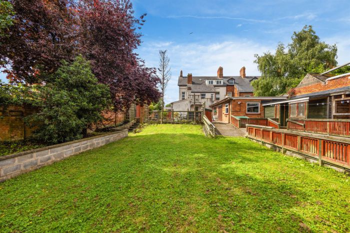 81 Cliftonville Road