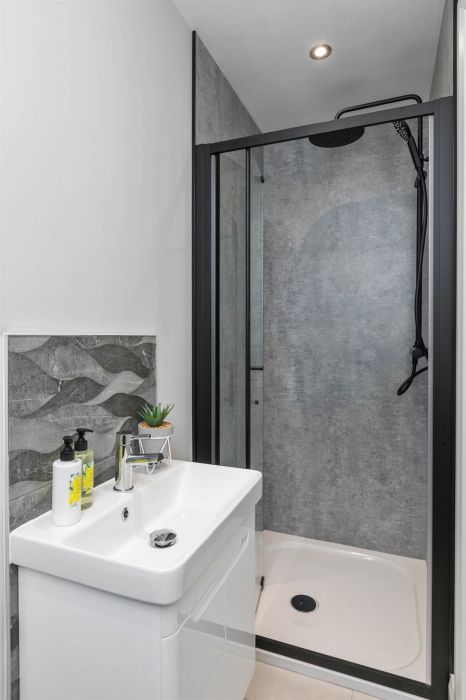 Type Q4S, Site 250 Baronsgrange