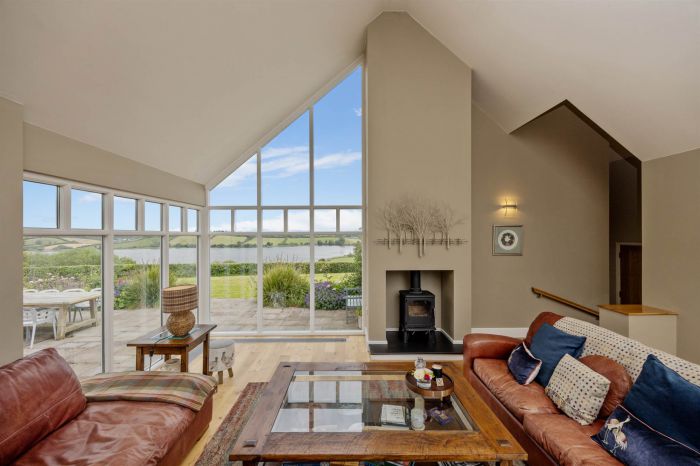 77 Carricknadarriff Road