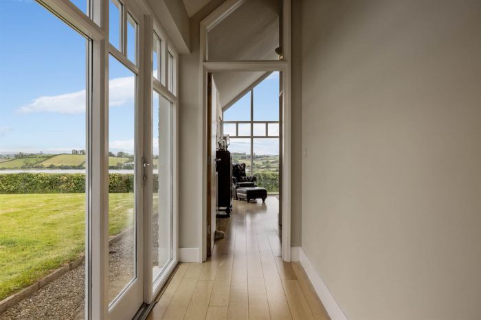 77 Carricknadarriff Road