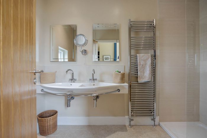 77 Carricknadarriff Road