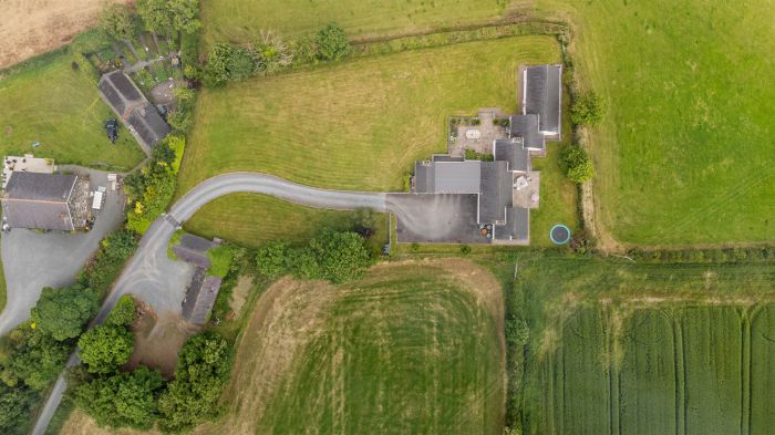 77 Carricknadarriff Road