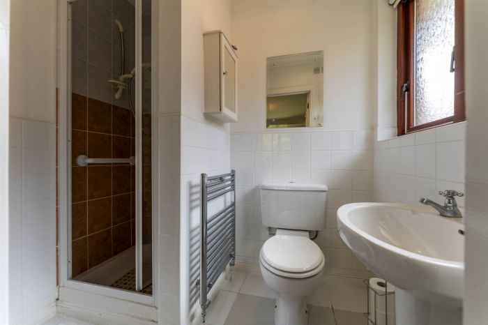 28 Knightsbridge Manor