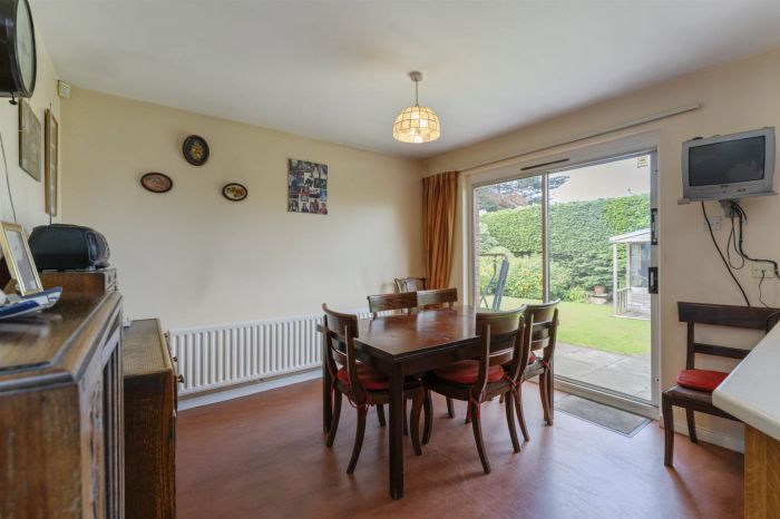 28 Knightsbridge Manor