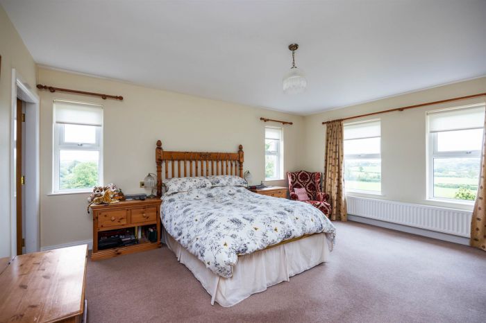 128 Old Ballynahinch Road