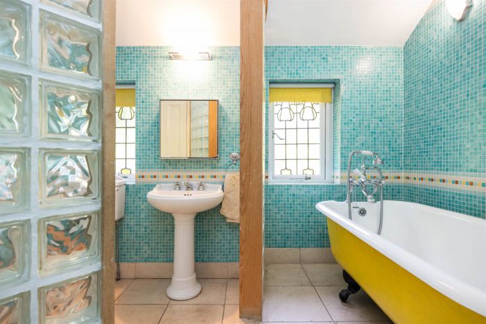 Dundarave, 53 Malone Park