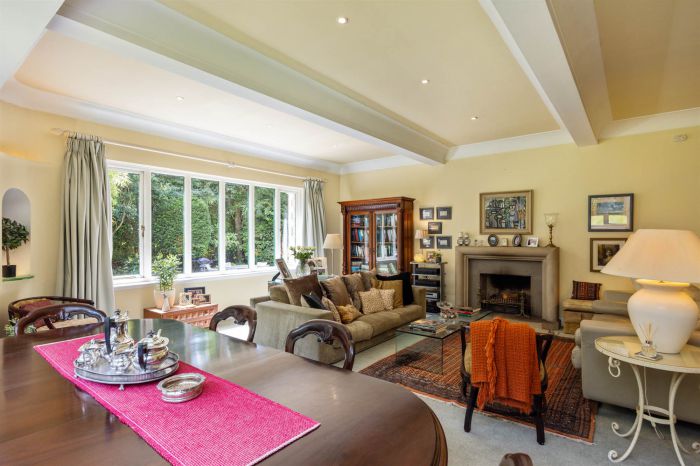 Dundarave, 53 Malone Park