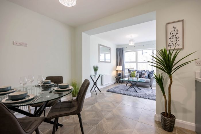 Cotton, 42 Rushfield Place