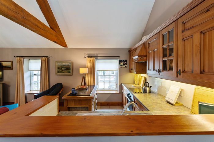 The Coach House, 13A Main Street