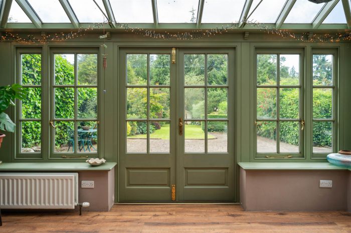 The Coach House, 13A Main Street