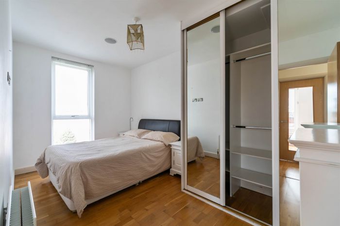 32 The Hull Building