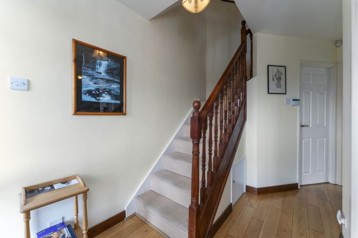 56 Upper Malone Gardens